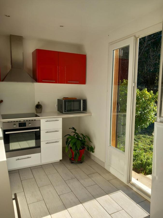 Petit Chalet En Bois Reynès Exteriör bild